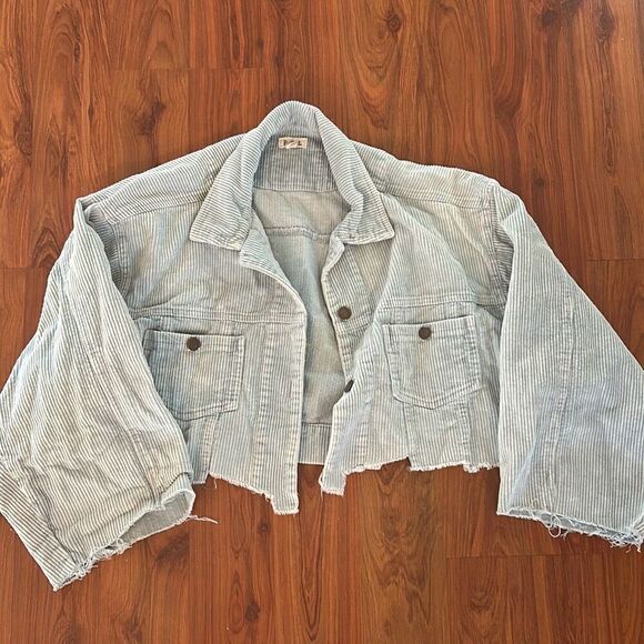 POL seafoam blue corduroy cropped distressed jacket with star size L - Picture 1 of 5